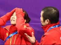 争议判罚！冬奥女子短道接力中国队被判犯规韩国摘金